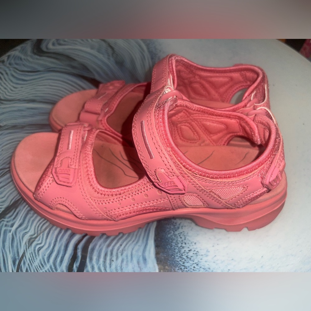 Ecco Yucatán Sandals in Bubble Gum Color